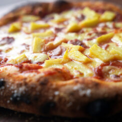 Hawaiian Pizza