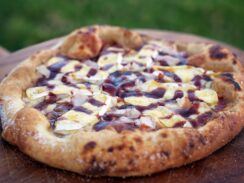 Smoked Chicken and Brie Pizza